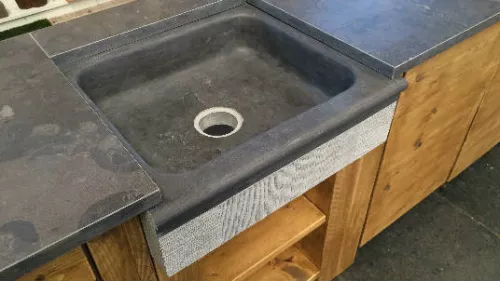 Spoelbak hardsteen gefrijnd Amsterdam