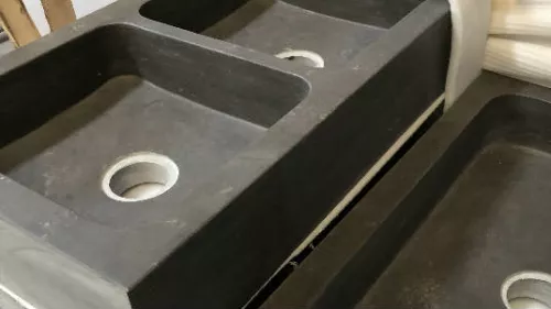 Hardsteen spoelbak dubbel gefrijnde voorkant, gezoet